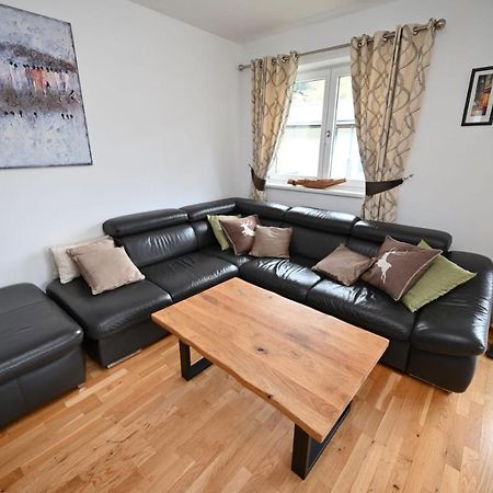 Apartment Nicola - By Four Seasons Apartments Kaprun Bagian luar foto