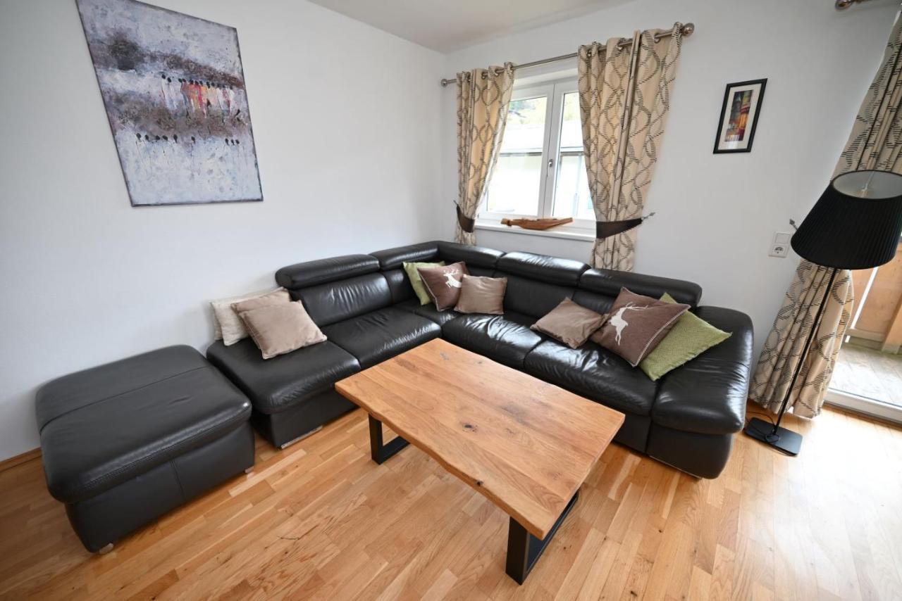 Apartment Nicola - By Four Seasons Apartments Kaprun Bagian luar foto